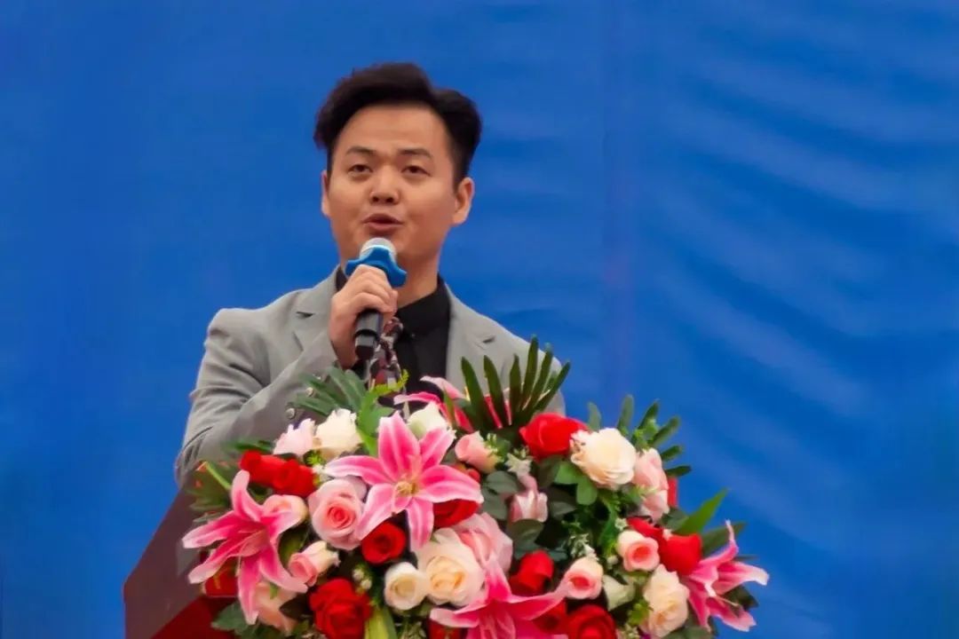 HRhS_1698110460098010412.jpg 1-1.jpg