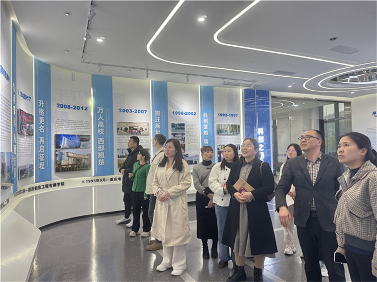 oNCw_1743461870951012438.jpg IMG_3659.HEIC.jpg