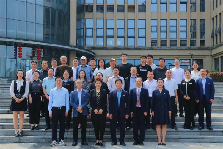 Twyb_1744716250809081667.jpg 640.jpg