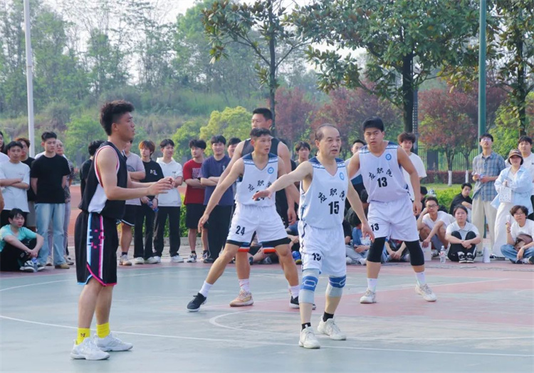 VpDh_1744716452716093986.jpg 640 (16).jpg