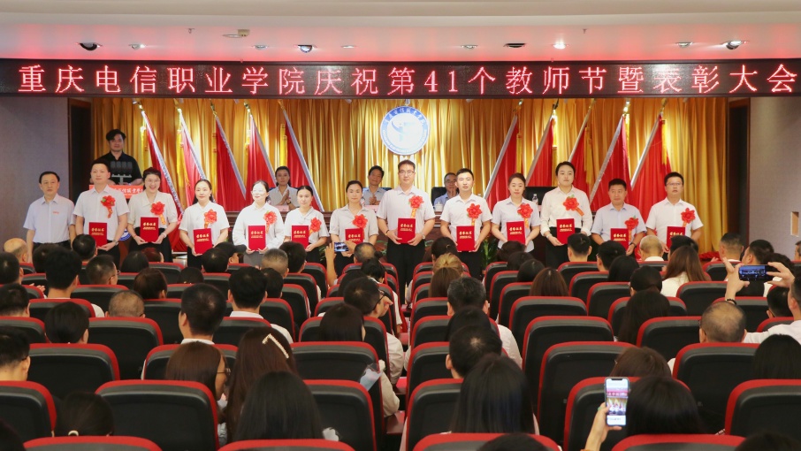 wktI_1758509806650068268.jpg MEITU_20250910_175007645.jpg